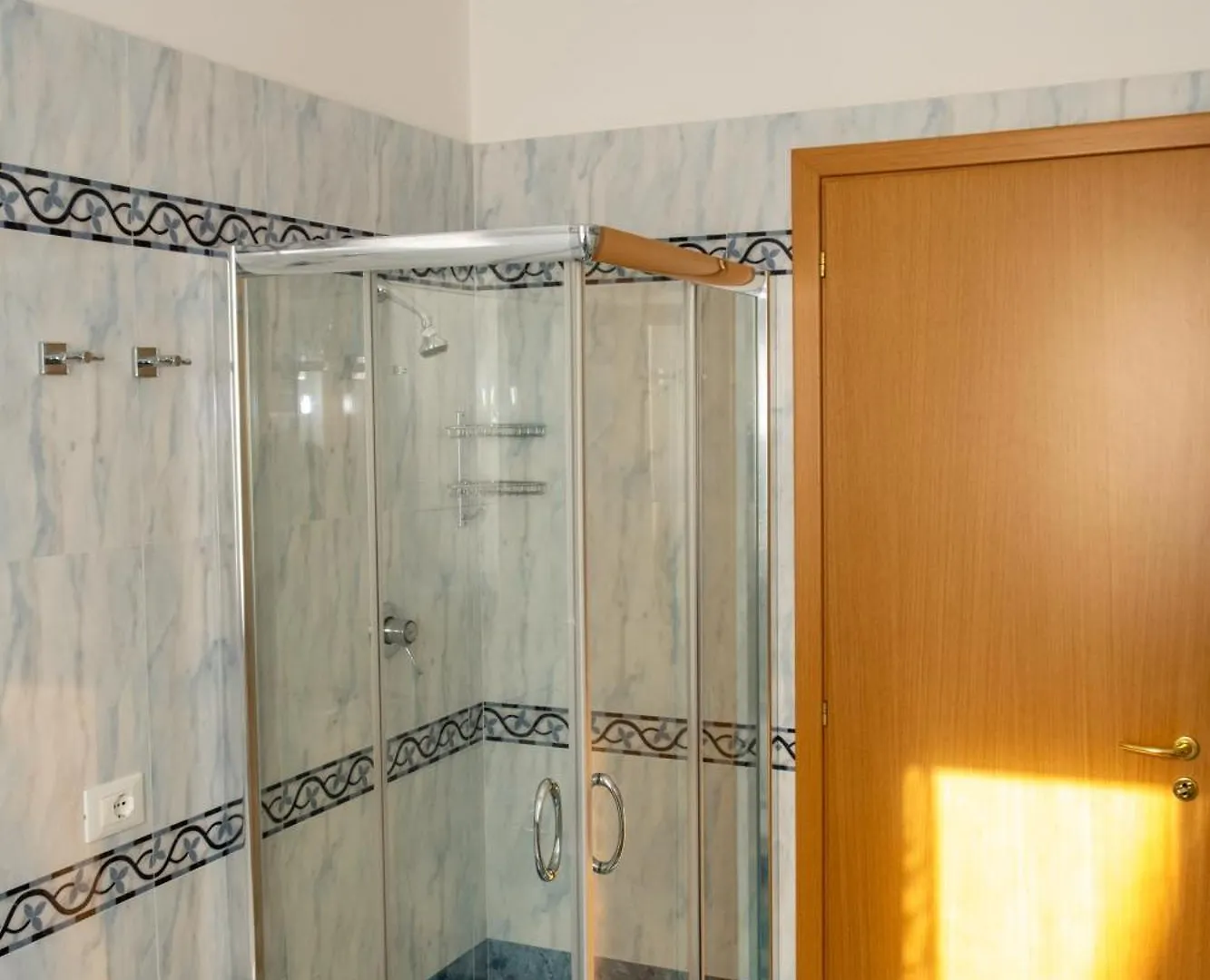 Terrace Apartment -M3 Apartments Lido di Jesolo 0*,  Italy