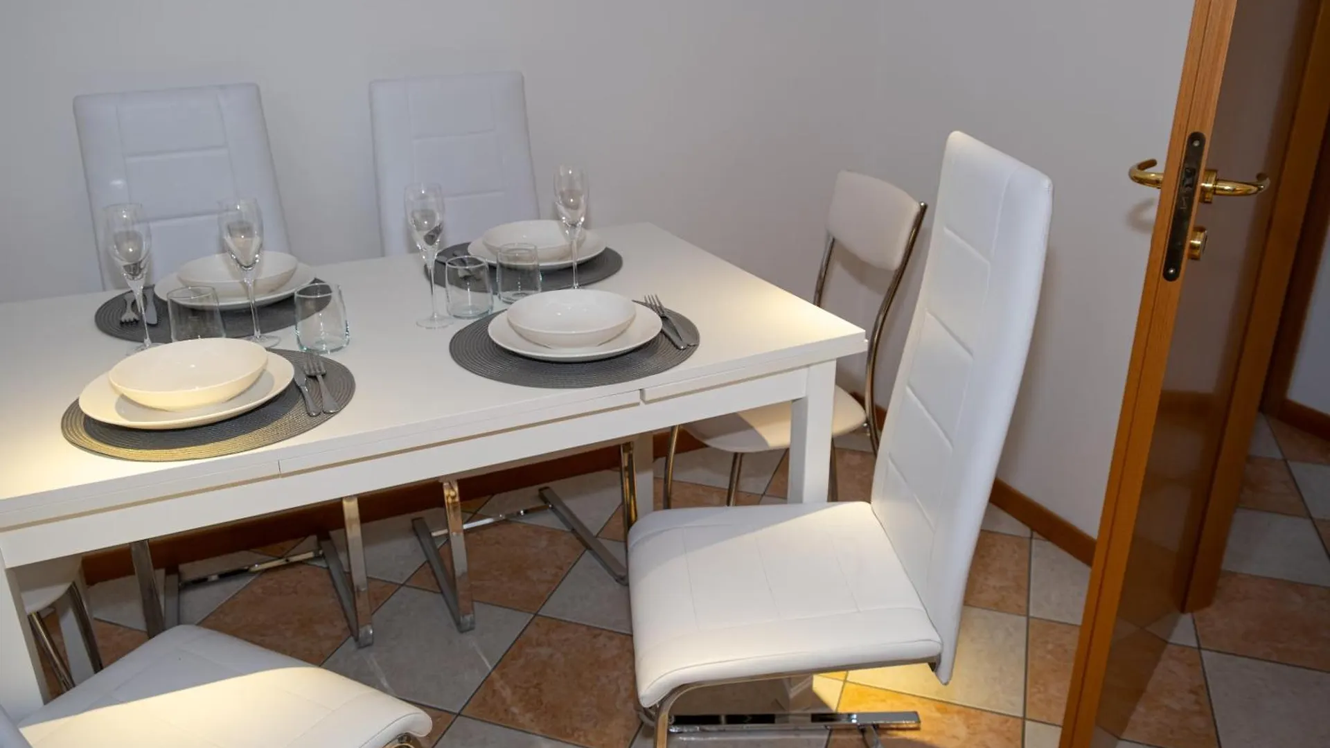 Terrace Apartment -M3 Apartments Lido di Jesolo 0*,  Italy